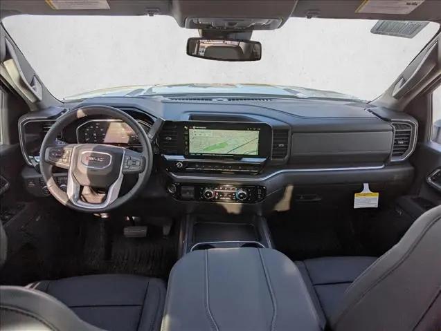 2026 GMC Sierra 2500HD Crew Cab, Standard Bed, SLT, 4WD