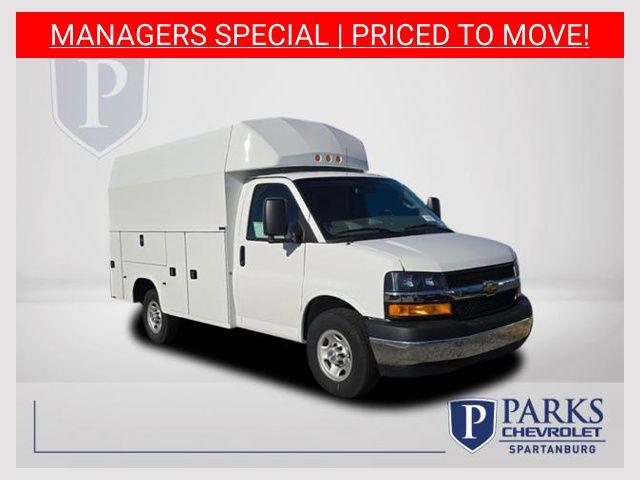 2025 Chevrolet Express Cutaway Work Van for sale in Spartanburg, SC