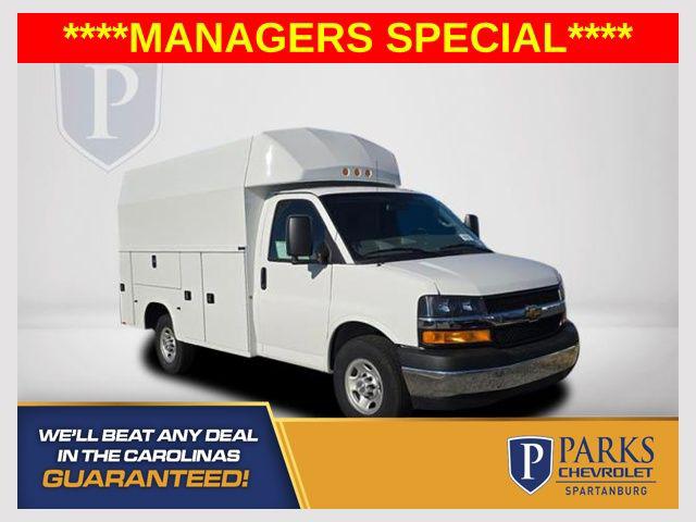 2025 Chevrolet Express Cutaway Work Van for sale in Spartanburg, SC