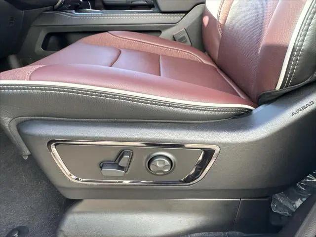 2026 Ram 1500 Limited Crew Cab 4x4 5'7" Box