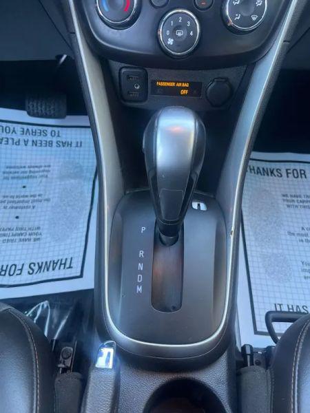 2021 Chevrolet Trax FWD LT