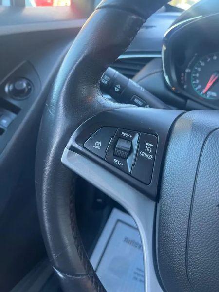 2021 Chevrolet Trax FWD LT