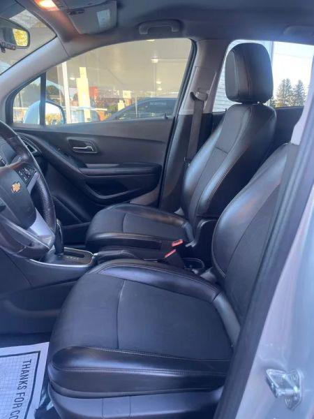 2021 Chevrolet Trax FWD LT