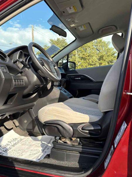 2012 Mazda Mazda5 Sport