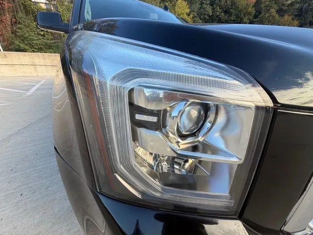 2020 GMC Yukon XL 4WD SLT