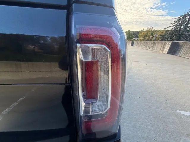 2020 GMC Yukon XL 4WD SLT