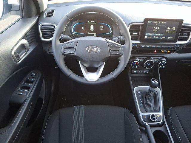 2026 Hyundai Venue SEL - Photo 11