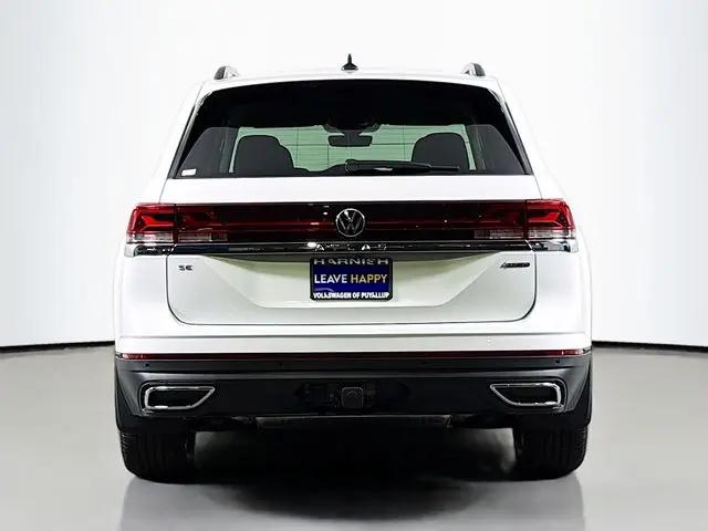 2026 Volkswagen Atlas SE with Technology
