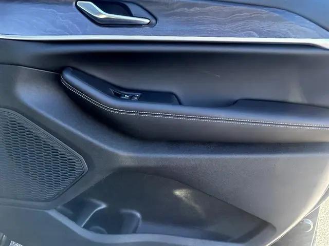 2025 Jeep Grand Cherokee L Limited 4x2