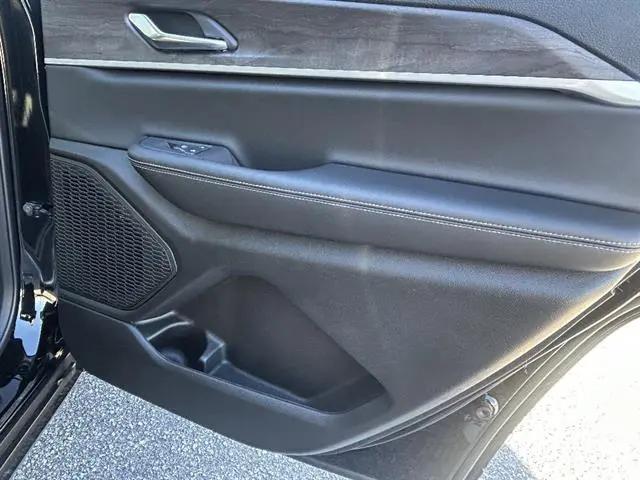2025 Jeep Grand Cherokee L Limited 4x2