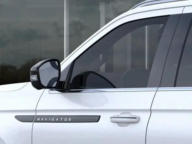 2025 Lincoln Navigator Black Label L