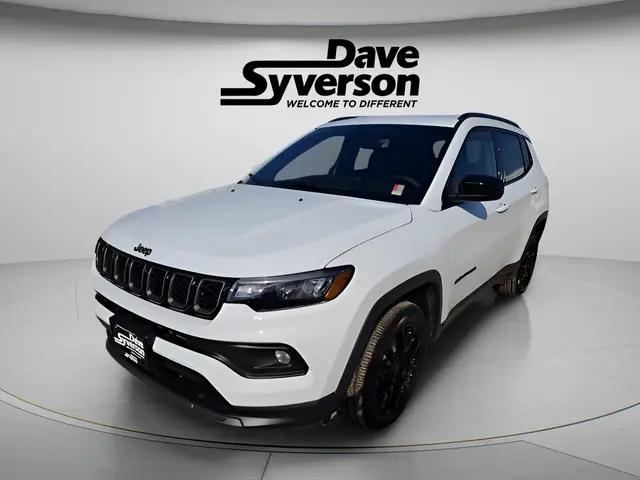 2026 Jeep Compass Latitude Altitude for sale in Albert Lea, MN