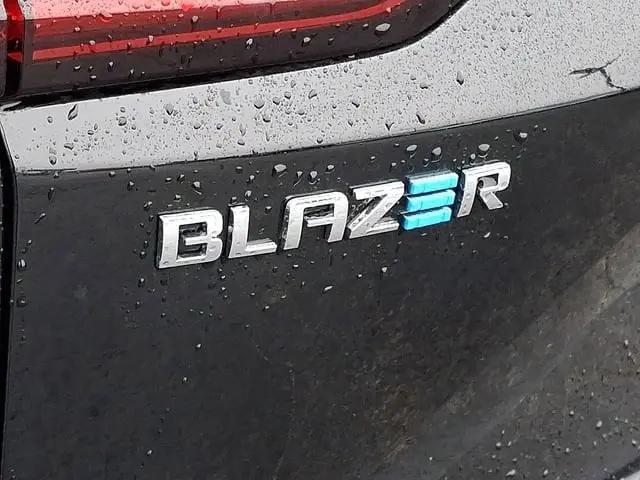 2026 Chevrolet V Blazer LT AWD