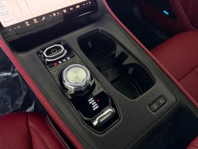 2025 Jeep Wagoneer Launch Edition