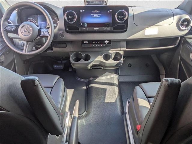 2026 Mercedes-Benz Sprinter Crew Van Standard Roof 4-Cyl Diesel HO