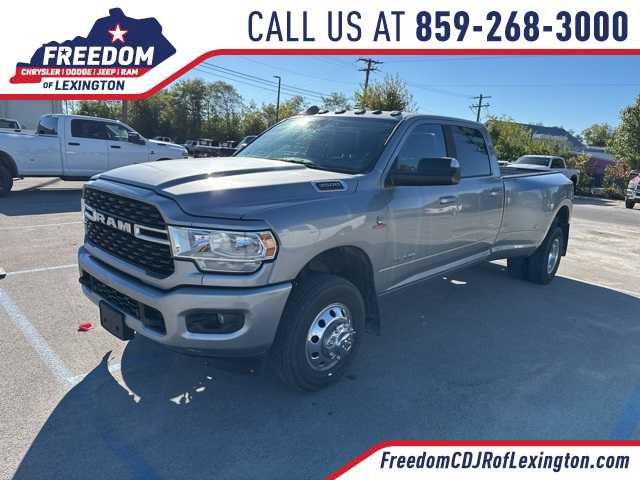 2022 RAM 3500 Big Horn Crew Cab 4x4 8 Box 2022 RAM 3500 Big Horn Crew Cab 4x4 8 Box