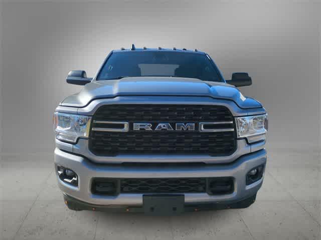 2022 RAM 3500 Big Horn Crew Cab 4x4 8 Box