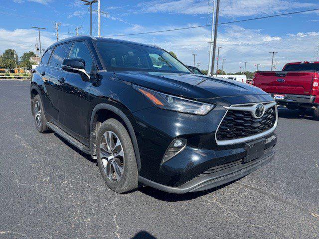 2022 Toyota Highlander XLE 2022 Toyota Highlander XLE