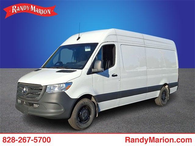 2025 Mercedes-Benz Sprinter 2500 High Roof 4-Cyl Diesel 2025 Mercedes-Benz Sprinter 2500 High Roof 4-Cyl Diesel