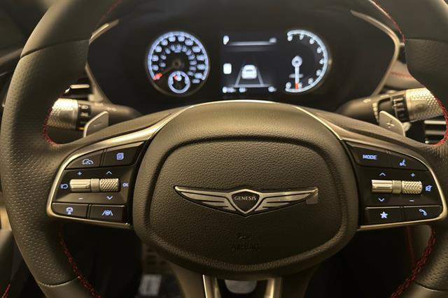2025 Genesis G70 3.3T RWD Sport Advanced