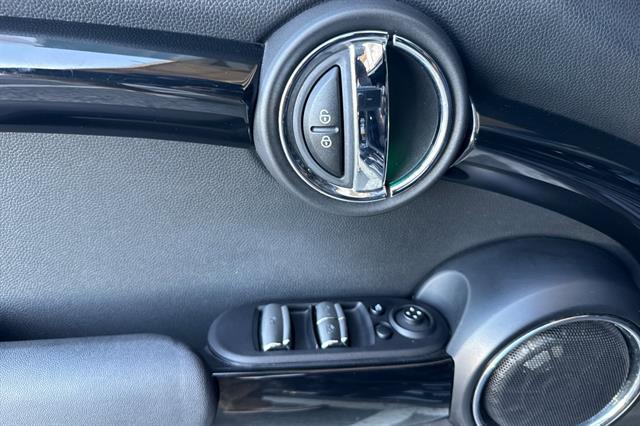 2018 MINI Convertible John Cooper Works