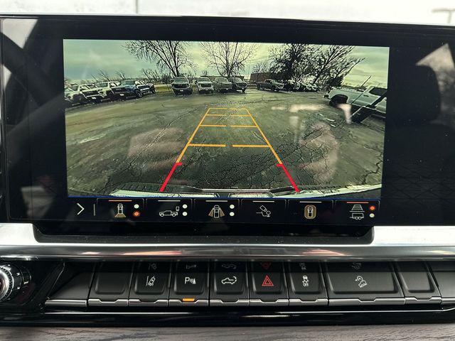 2026 GMC Sierra 2500HD Crew Cab, Standard Bed, SLT, 4WD