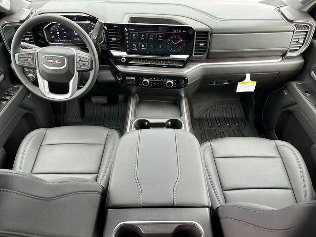 2026 GMC Sierra 2500HD Crew Cab, Standard Bed, SLT, 4WD