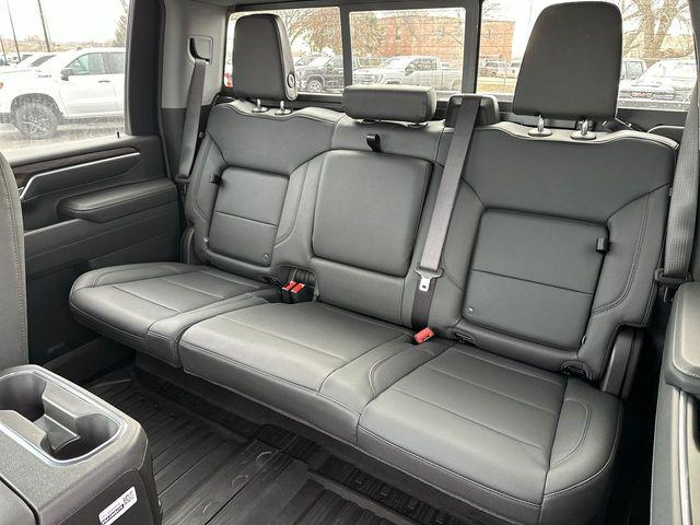 2026 GMC Sierra 2500HD Crew Cab, Standard Bed, SLT, 4WD