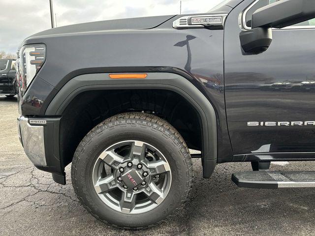 2026 GMC Sierra 2500HD Crew Cab, Standard Bed, SLT, 4WD