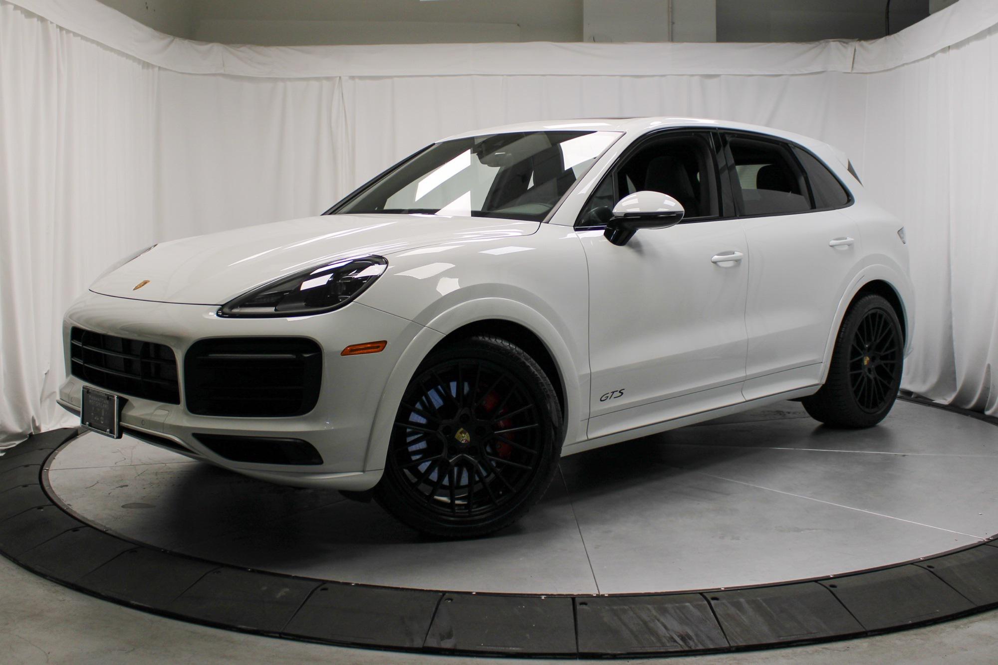 /2021 Porsche Cayenne