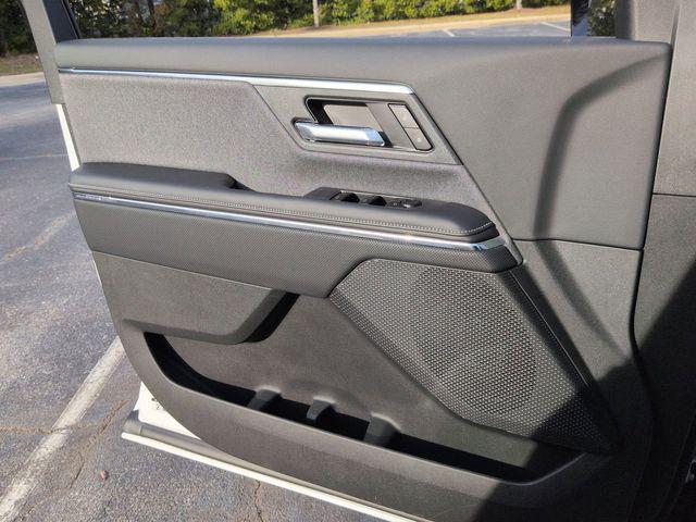 2026 GMC Sierra Standard Range Elevation