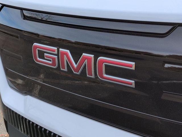 2026 GMC Sierra Standard Range Elevation