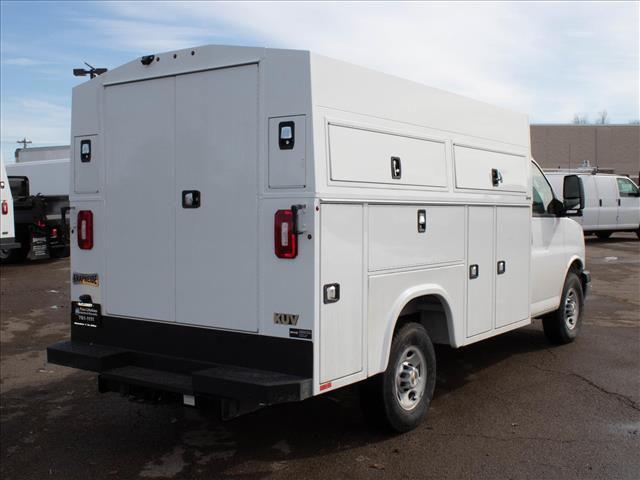 2025 Chevrolet Express Cutaway Work Van