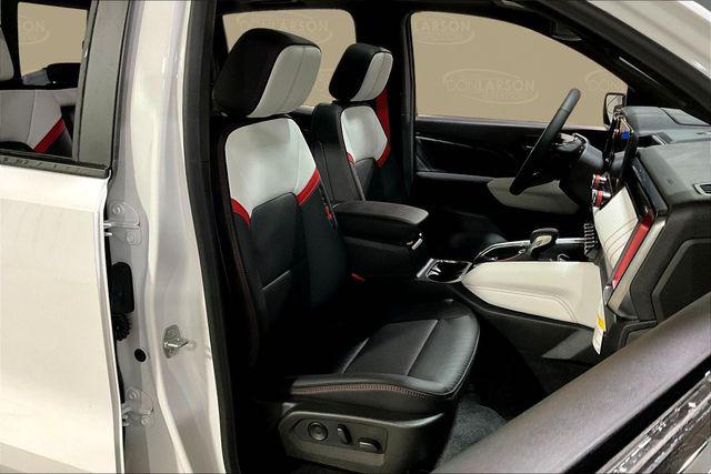 2026 GMC Canyon 4WD AT4X