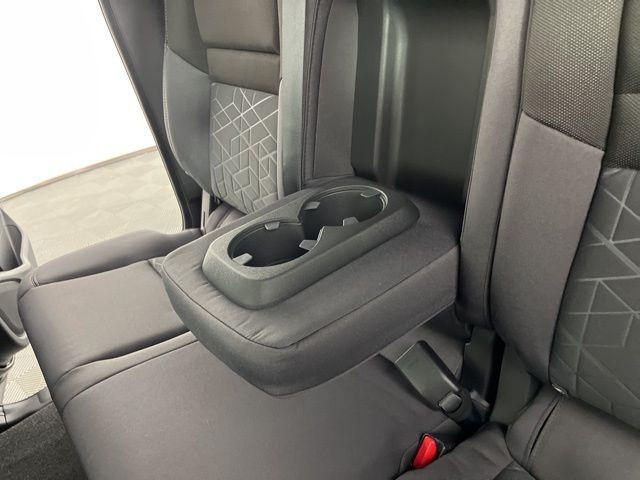 2026 Nissan Frontier Crew Cab SV 4x2