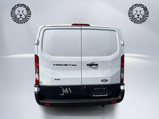 2026 Ford Transit Cargo Van Base