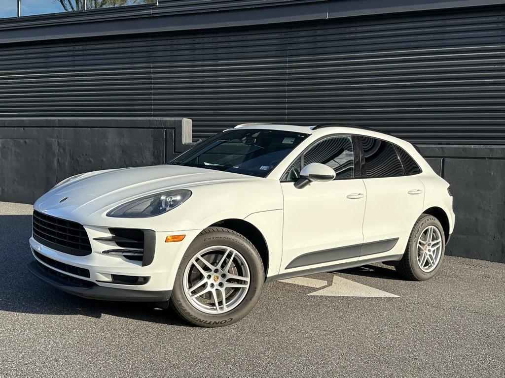 /2020 Porsche Macan