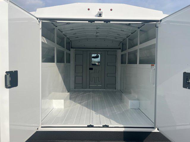 2026 Ford E-350 Cutaway Base