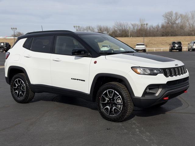 2026 Jeep Compass COMPASS TRAILHAWK 4X4