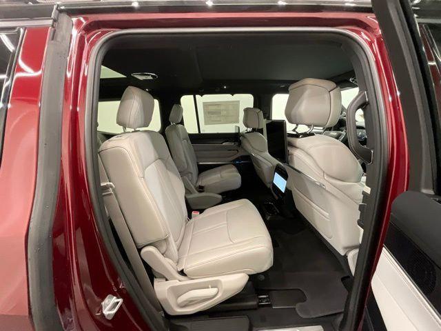 2026 Jeep Grand Wagoneer Summit Obsidian 4x4