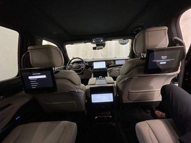 2026 Jeep Grand Wagoneer Summit Obsidian 4x4