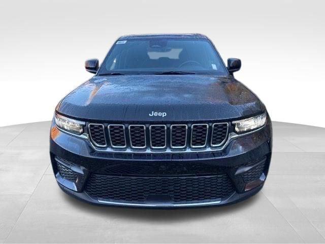 2025 Jeep Grand Cherokee GRAND CHEROKEE LAREDO X 4X4 2025 Jeep Grand Cherokee GRAND CHEROKEE LAREDO X 4X4