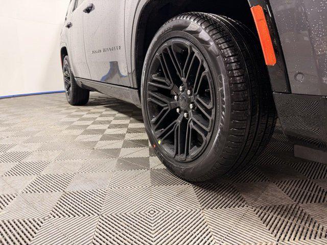 2026 Wagoneer Grand Wagoneer GRAND WAGONEER LIMITED RESERVE 4X4