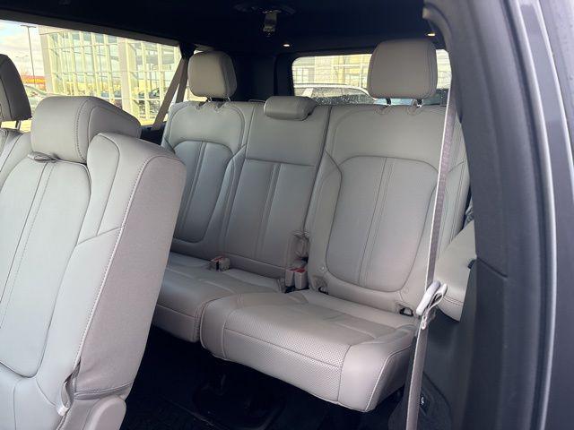 2026 Jeep Grand Wagoneer Summit Obsidian 4x4