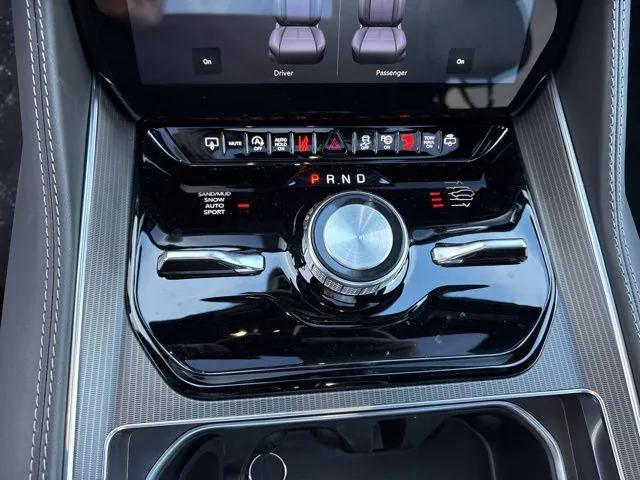 2026 Jeep Grand Wagoneer Summit Obsidian 4x4