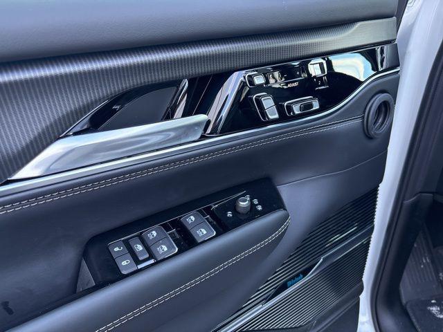 2026 Jeep Grand Wagoneer Summit Obsidian 4x4