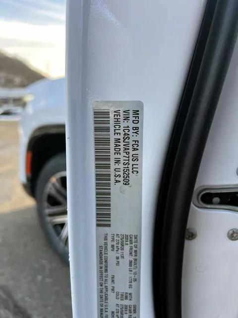 2026 Jeep Grand Wagoneer 4x4