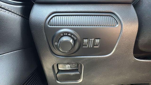 2026 Jeep Grand Wagoneer Summit Obsidian 4x4