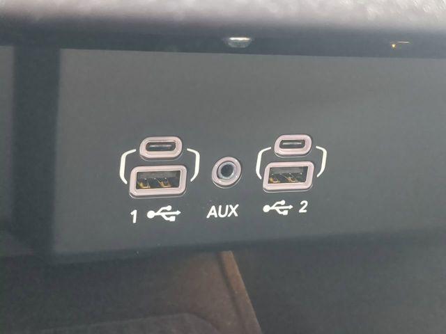 2026 Jeep Grand Wagoneer Limited Altitude 4x4