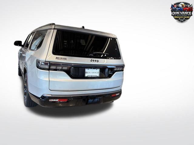 2026 Wagoneer Grand Wagoneer GRAND WAGONEER L SUMMIT OBSIDIAN 4X4